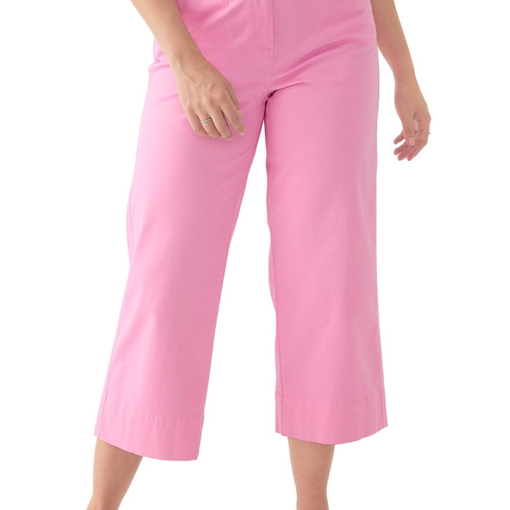 Crown & Ivy Pink Cropped Ankle Pants size 6
